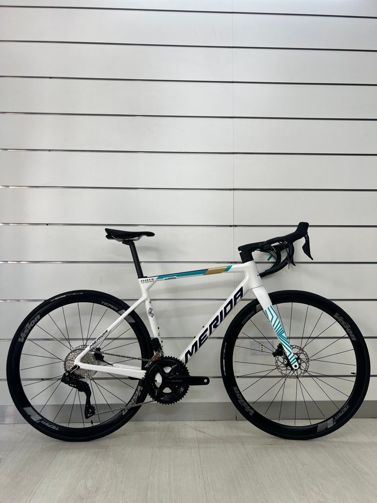Used Merida SCULTURA 5000 2025 2025 Road & Gravel, White — image 1 of 4