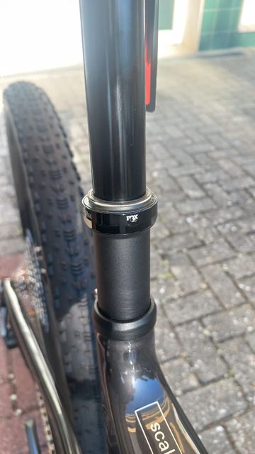 Used Cannondale Scalpel 2 2024 2024 Mountainbike, Black, 29 — image 6 of 10