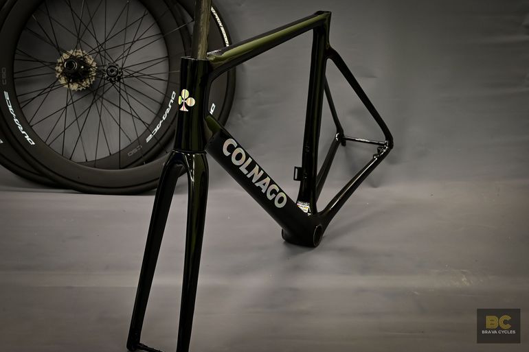 Used Colnago V4Rs Frameset Size 485 2024 Road & Gravel — image 2 of 16