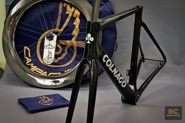 Used Colnago V4Rs Frameset Size 485 2024 Road & Gravel — image 9 of 16