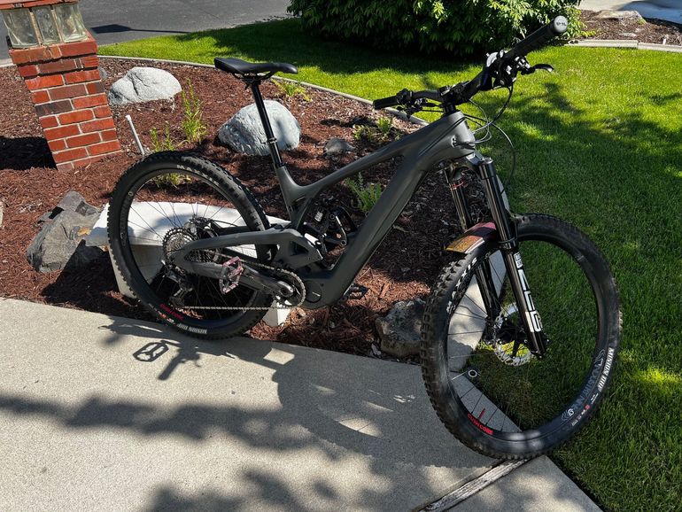 Used Evil Epocalypse XT 2023 2023 Mountainbike, Black, 29 — image 3 of 12