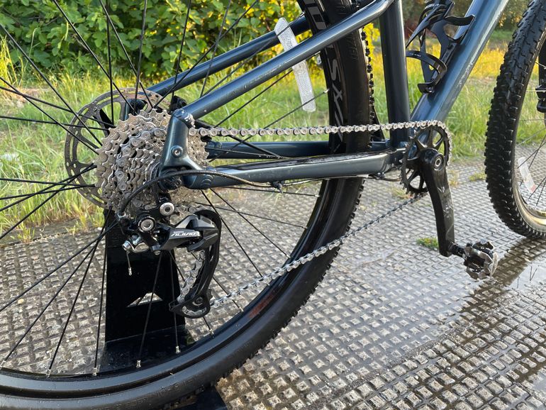 Used Specialized Rockhopper Comp 27.5 2023 2023 Mountainbike, Light Gray, 27.5 — image 3 of 6