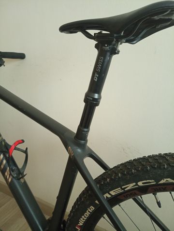 Used Canyon Exceed CF SLX 9 2023 2023 Mountainbike, Black, 29 — image 10 of 12