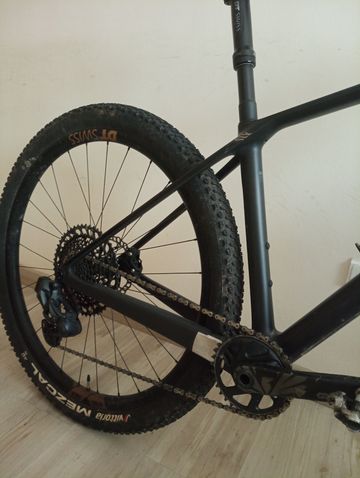 Used Canyon Exceed CF SLX 9 2023 2023 Mountainbike, Black, 29 — image 6 of 12