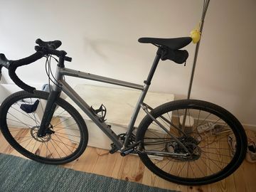 Used Cannondale Topstone Sora 2022 2022 Road & Gravel, Light Gray — image 1 of 5