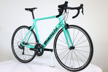 Brugt Bianchi Sprint 105 11sp Compact 2020 Road & Gravel — billede 2 af 4