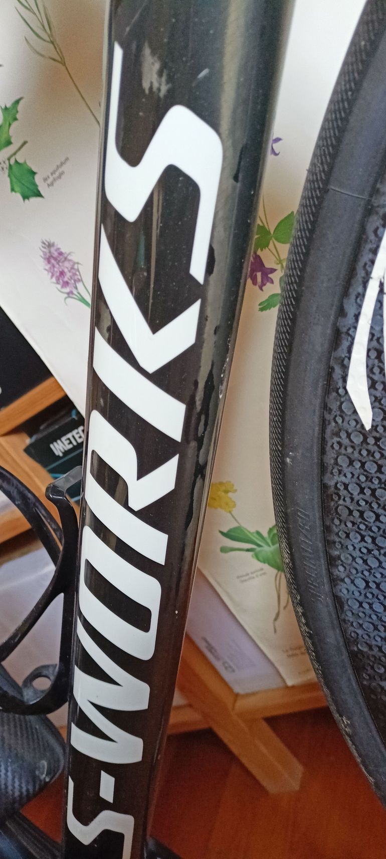 Used Specialized Tarmac SL6 2019 Road & Gravel, White — image 8 of 17