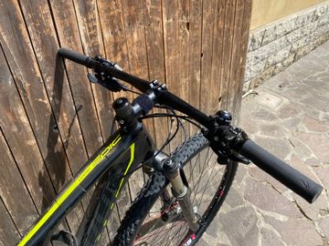 Specialized Epic Comp Carbon 29 2014 2014 Mountainbike de segunda mano, Negro — imagen 2 de 9