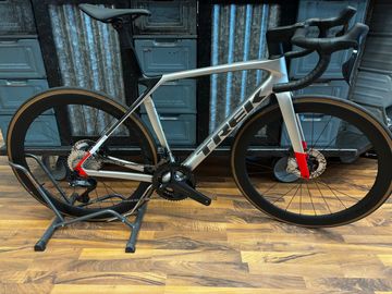 Brugt Trek Madone SL 7 Gen 8 2025 2025 Road & Gravel — billede 7 af 8