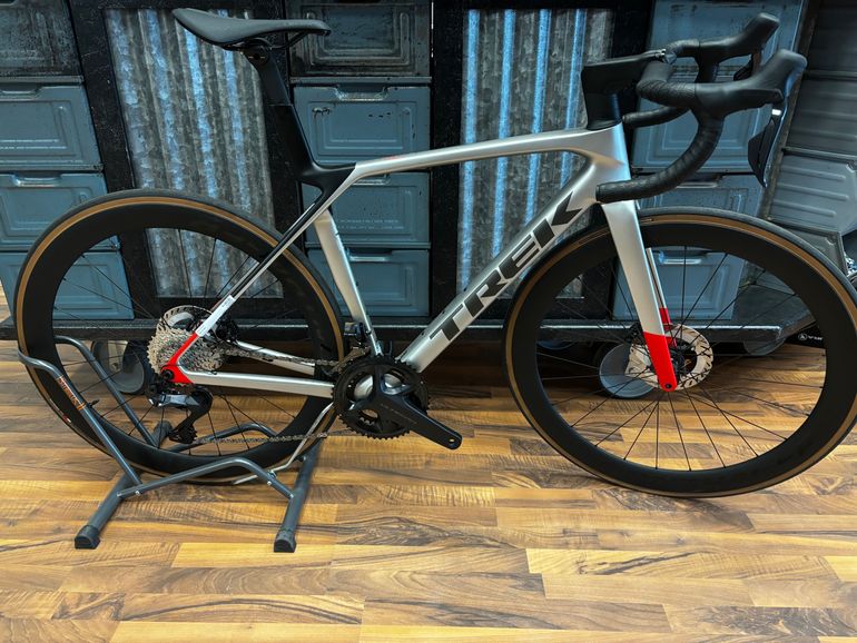 Brugt Trek Madone SL 7 Gen 8 2025 2025 Road & Gravel — billede 7 af 8