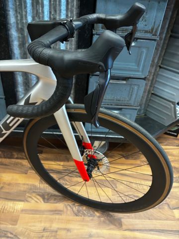 Brugt Trek Madone SL 7 Gen 8 2025 2025 Road & Gravel — billede 3 af 8