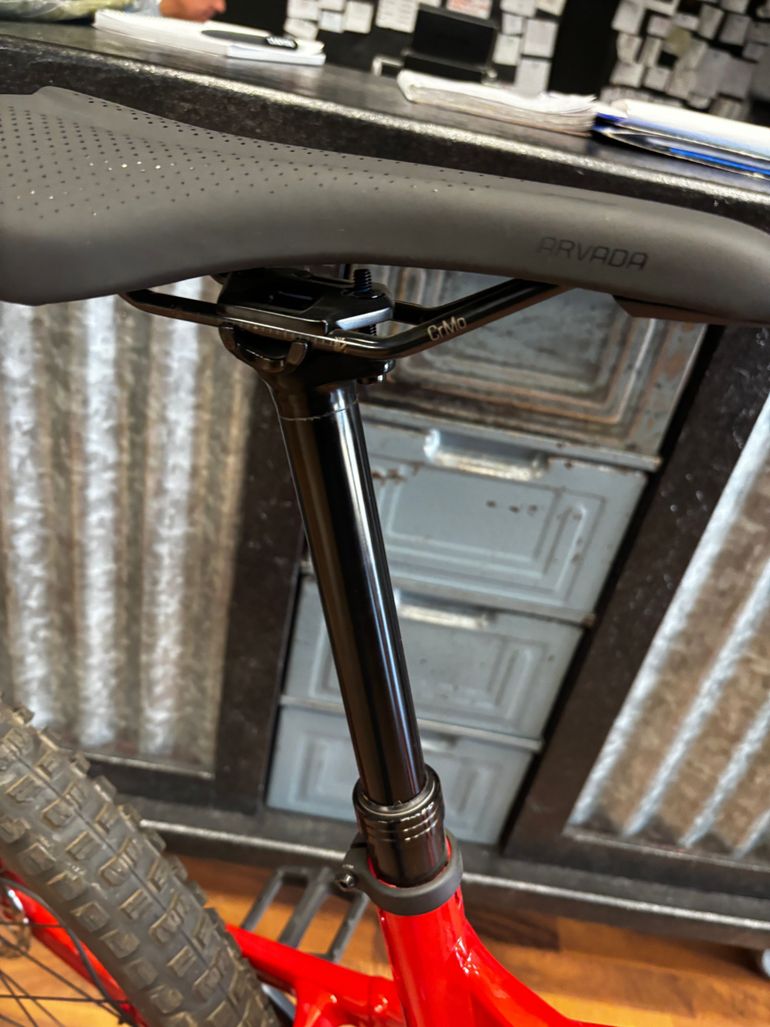 Brugt Trek Slash 7 Gen 5 2023 2023 Mountainbike — billede 8 af 8