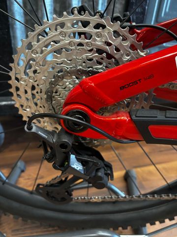 Tweedehands Trek Slash 7 Gen 5 2023 2023 Mountainbike — afbeelding 3 van 8