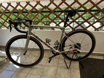 Used Specialized S Works Tarmac SL6 2018 Road & Gravel, Hellgrau — image 2 of 15