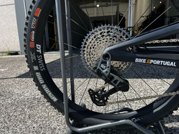 Tweedehands UNNO IKKI Race 2024 2024 Mountainbike — afbeelding 3 van 4