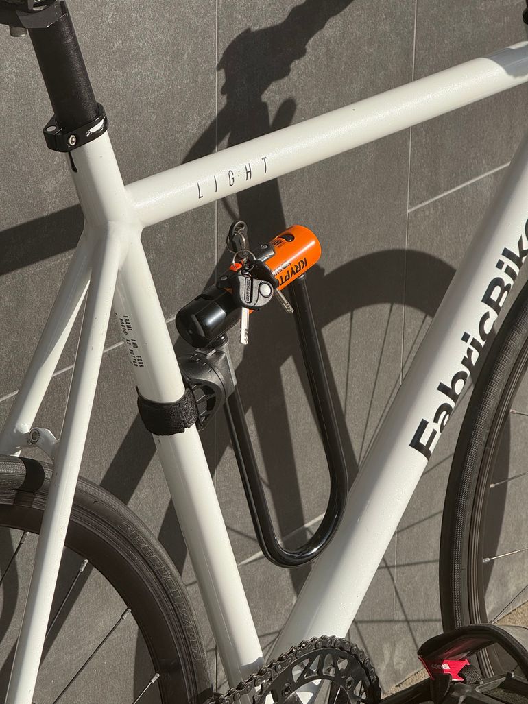 Used FabricBike Light Pro 2023 Road & Gravel, White — image 5 of 9