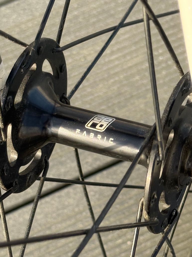 Used FabricBike Light Pro 2023 Road & Gravel, White — image 8 of 9