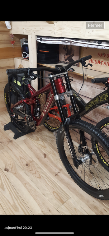 Tweedehands Trek Session 8 27.5 2021 2021 Mountainbike — afbeelding 3 van 3