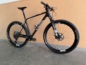 Tweedehands Canyon Exceed CF SLX 8 2023 2023 Mountainbike — afbeelding 3 van 10