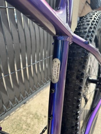 Used Trek Roscoe 6 2022 2022 Mountainbike, Purple, 27.5 — image 7 of 7