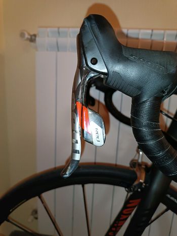 Used Canyon Ultimate CF SLX 9.0 2017 Road & Gravel, Black — image 7 of 11
