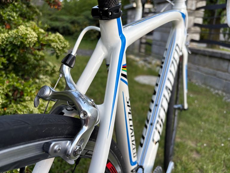 Specialized Tarmac Comp Mid-Compact 2012 2012 Road & Gravel d'occasion — image 21 sur 27