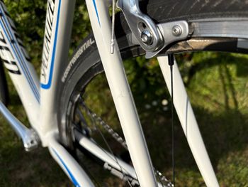 Specialized Tarmac Comp Mid-Compact 2012 2012 Road & Gravel d'occasion — image 25 sur 27