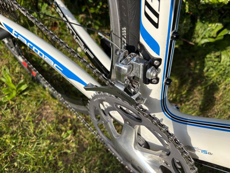 Specialized Tarmac Comp Mid-Compact 2012 2012 Road & Gravel d'occasion — image 16 sur 27