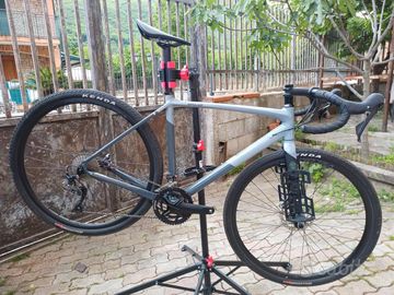 Used Bianchi Impulso Shimano Ultegra 2022 Road & Gravel, Light Gray — image 6 of 6