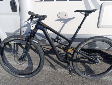 Cannondale Habit Carbon 2 2020 2020 Mountainbike usato, Nero — immagine 2 di 5