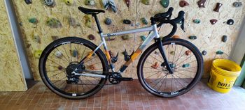 Used 8Bar Mitte V3 - 2 In 1 - Gravel & Road 2023 Road & Gravel, Light Gray — image 7 of 7