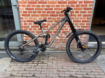 SCOTT GAMBLER 920 完成車　Mサイズ　FOX factoryサス Scott Gambler 920 - Bicycle Outfitters | Grand Junction and