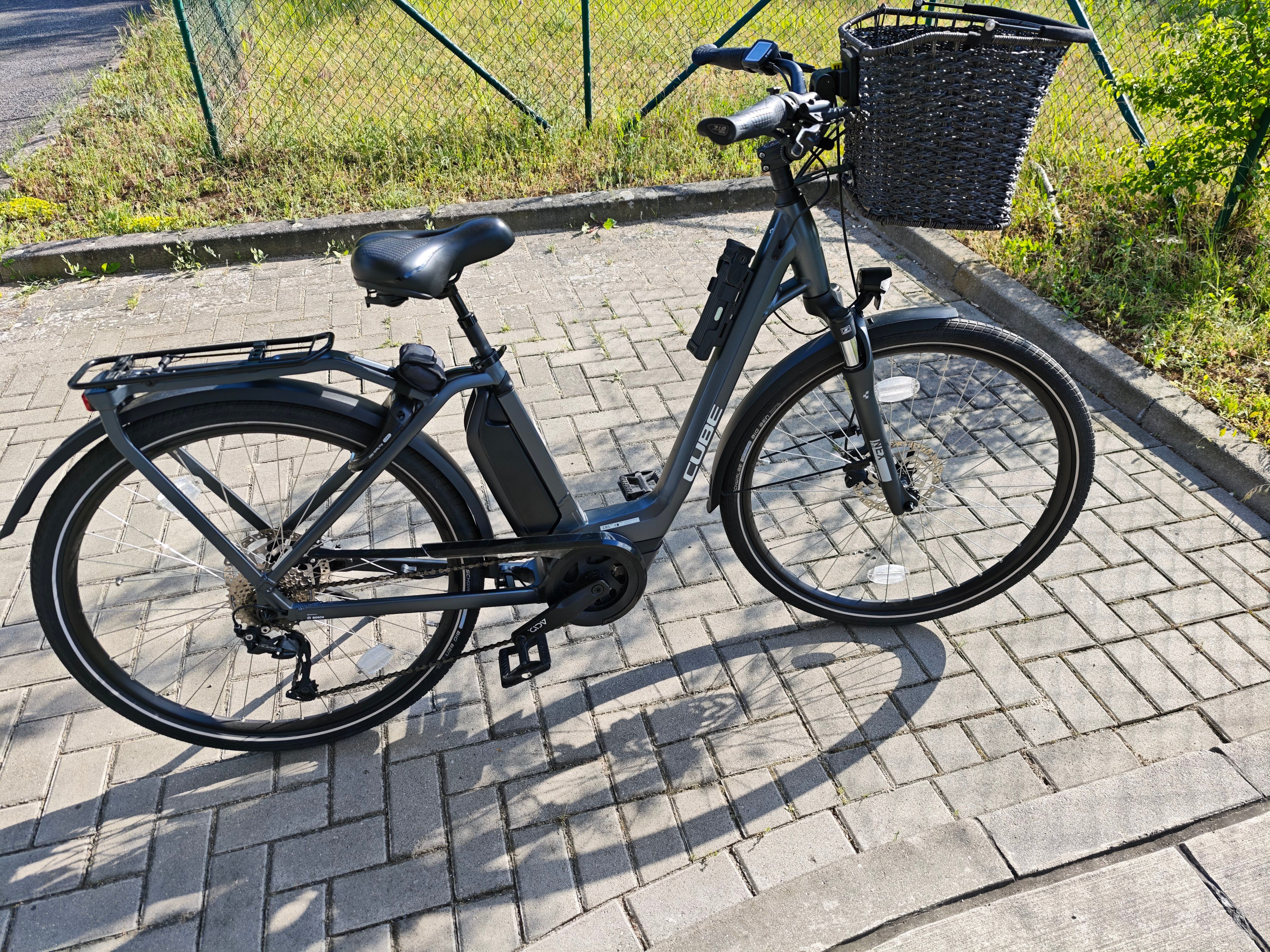 CUBE Cube Town Sport Hybrid ONE 400 Iridium'n'grey 2021 Easy Entry