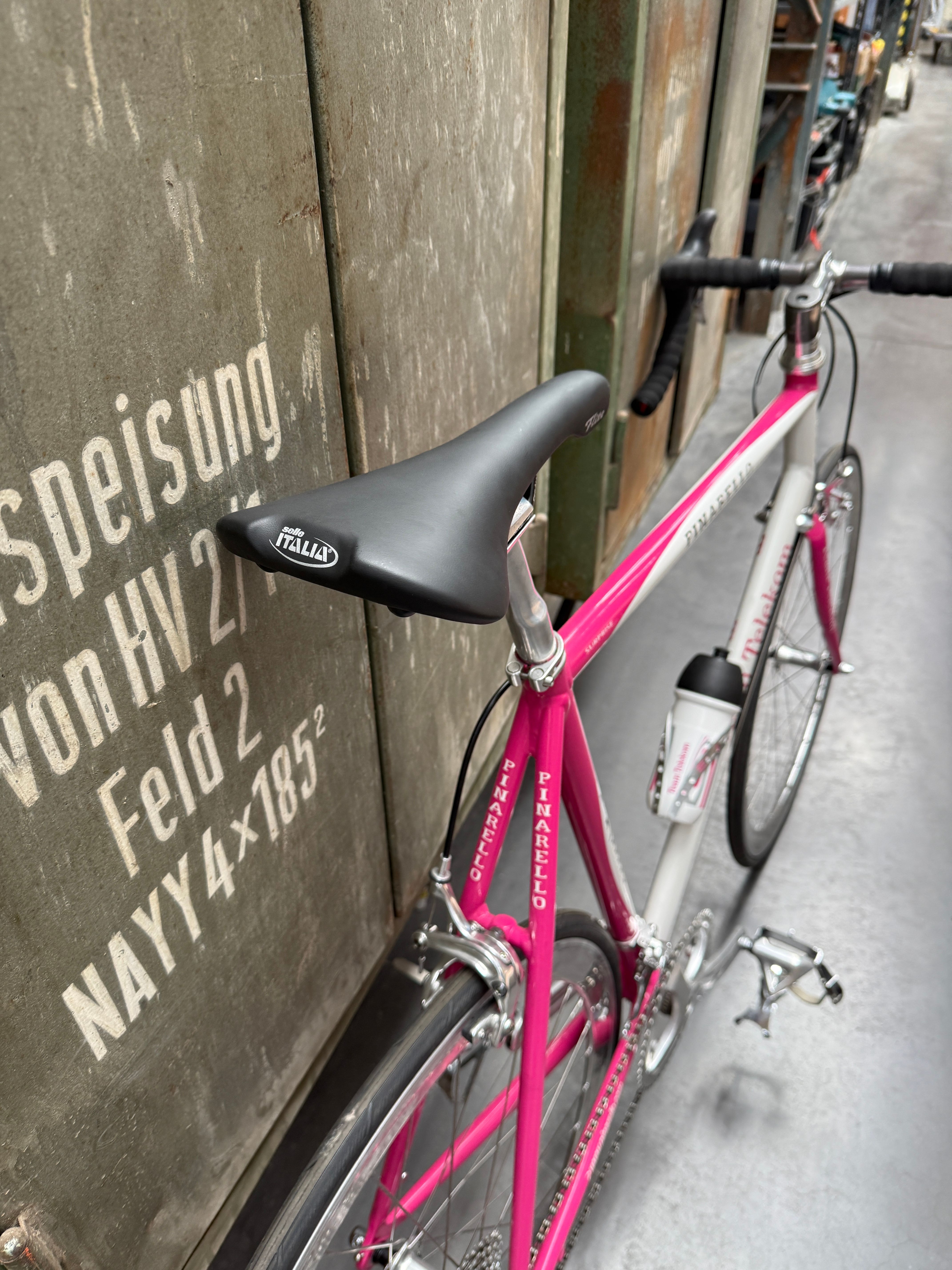 Pinarello Surprise Team Telekom Neo Retro wykorzystywany w