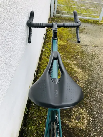 Used Canyon Endurace CF SL 8 Disc 2021 Road & Gravel, Green — image 8 of 8