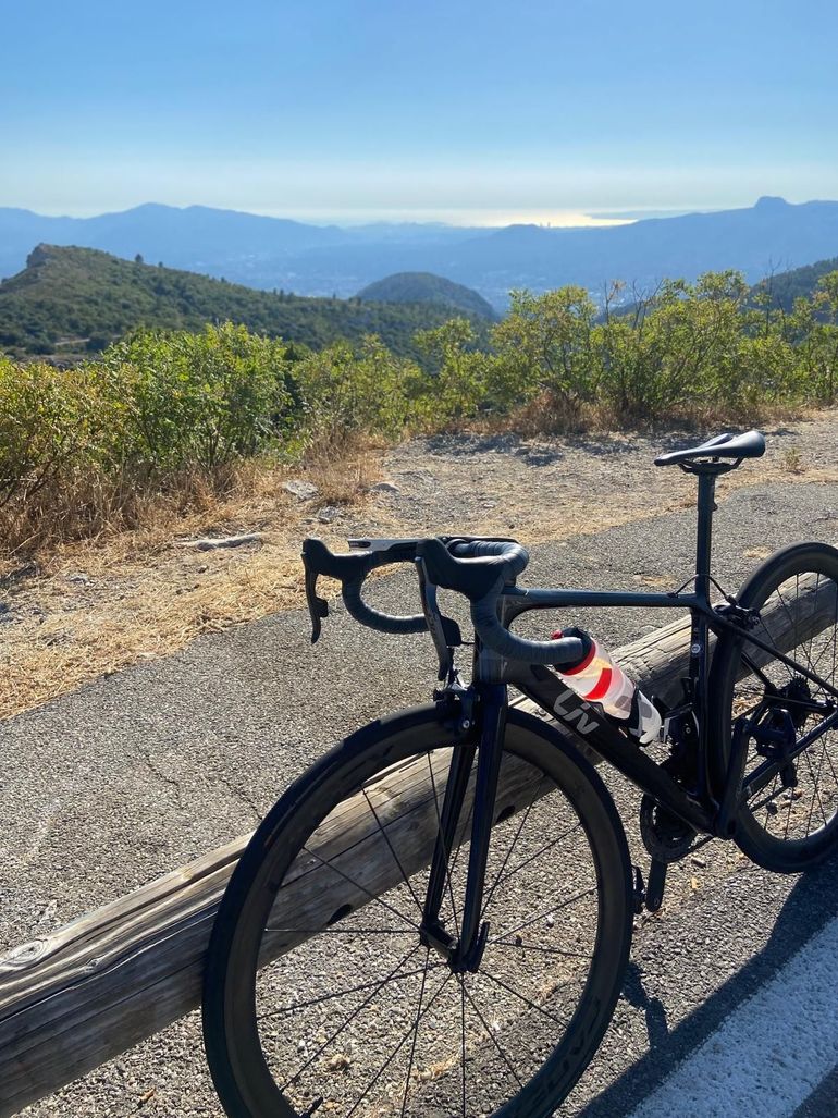 Tweedehands Giant Advanced Sl 2020 Road & Gravel — afbeelding 2 van 12