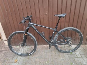 Used Trek Procaliber 9.8 SL 2019 2019 Mountainbike, Black, 27.5, 29 — image 2 of 4