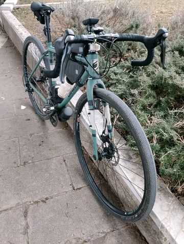 Tweedehands Jamis RENEGADE EXPAT 2019 2019 Road & Gravel — afbeelding 2 van 6
