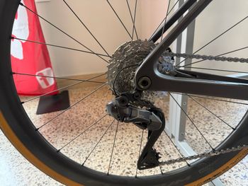 Brugt Orbea ORCA AERO M20iLTD 2023 2023 Road & Gravel — billede 2 af 3
