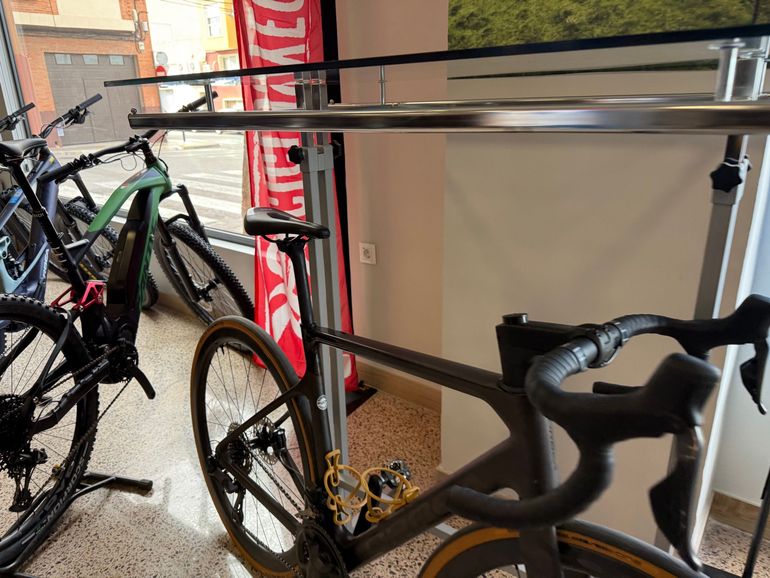 Brugt Orbea ORCA AERO M20iLTD 2023 2023 Road & Gravel — billede 3 af 3