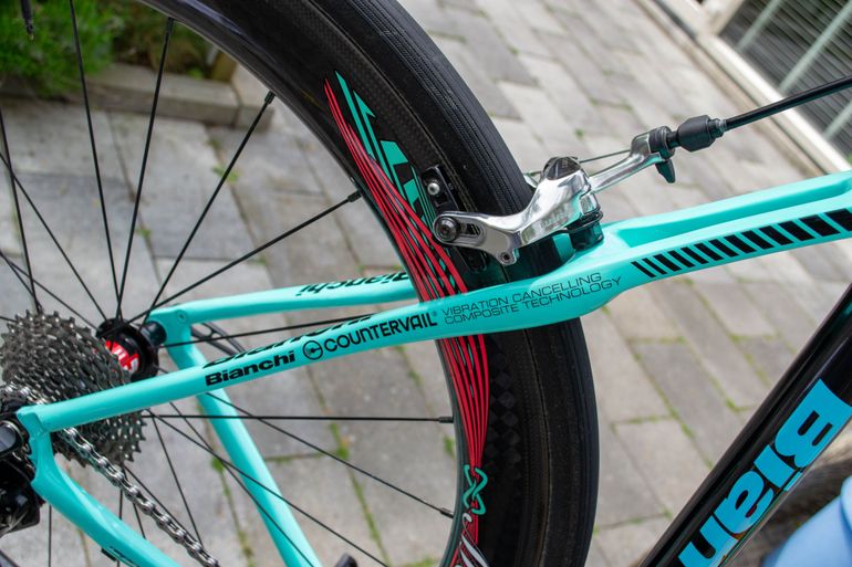 Used Bianchi Infinito SRAM Red eTap AXS 2018 Road & Gravel, Blue — image 2 of 9