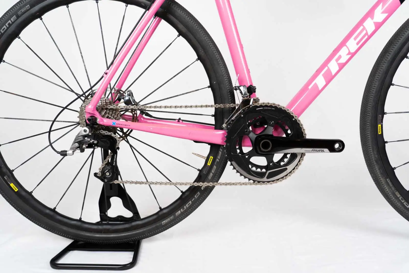 2016 trek crockett online pink