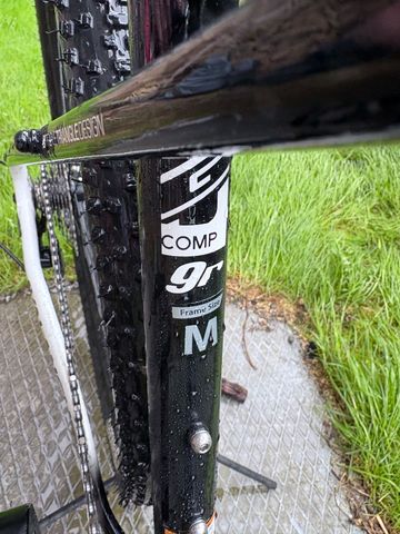 GT Avalanche Comp 2022 2022 Mountainbike de segunda mano, Negro — imagen 8 de 10