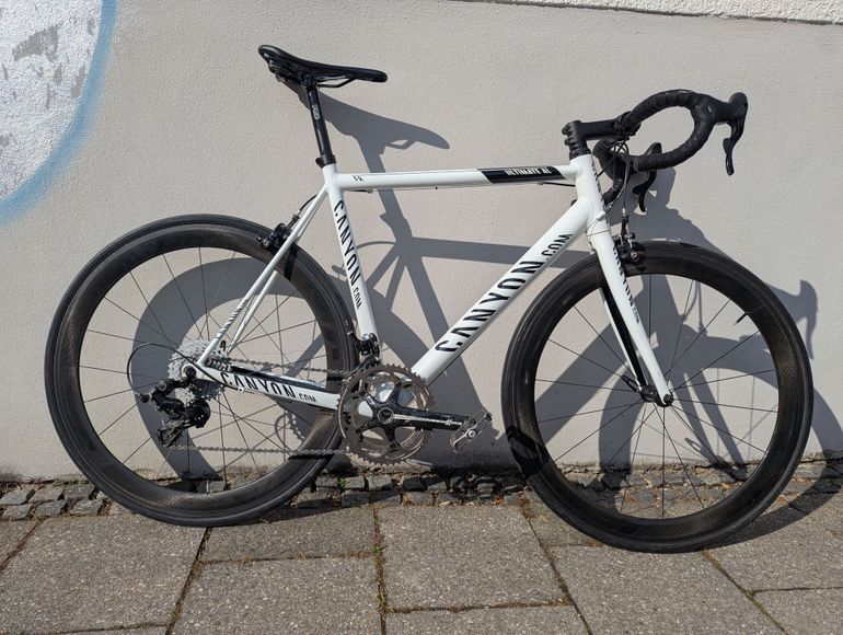 Canyon Ultimate AL 2011 2011 Road & Gravel usato, Bianco — immagine 7 di 12