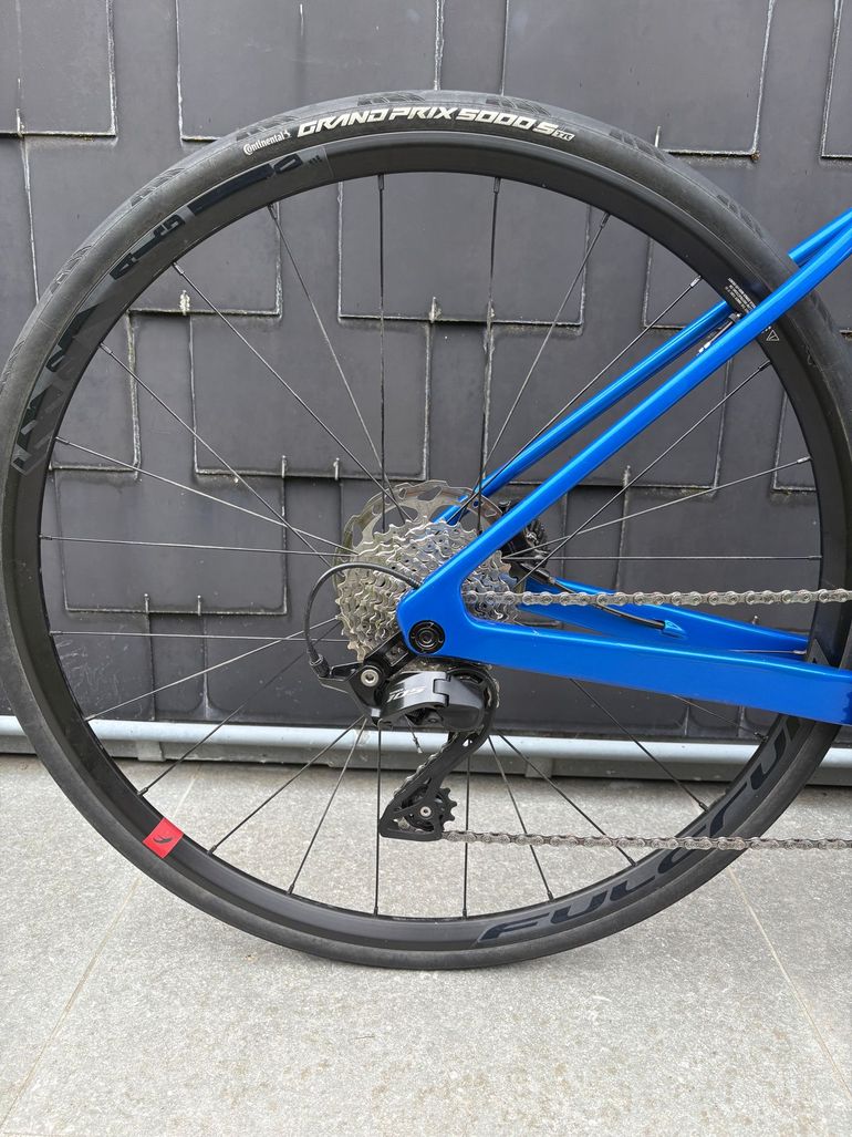 Used Van rysel NCR CF 105 12V 2024 Road & Gravel, Blue — image 4 of 8