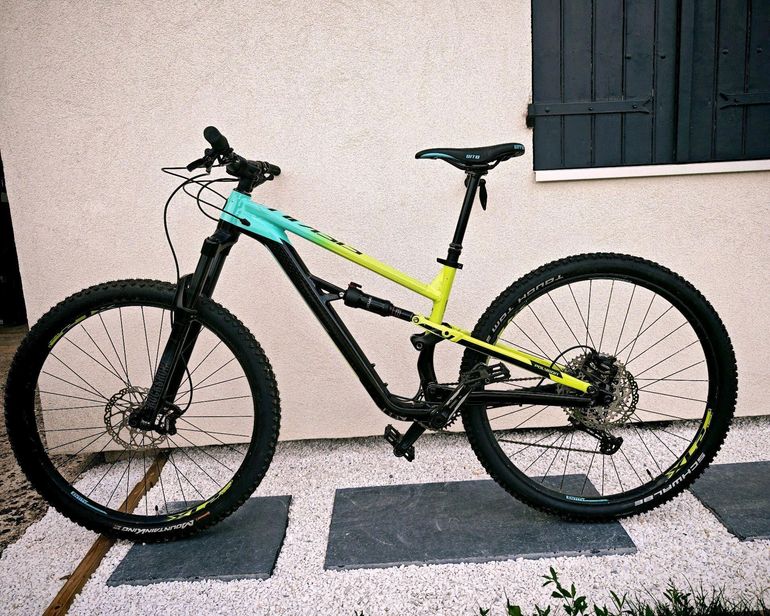Used Polygon SISKIU T7 2023 2023 Mountainbike, Blue, 27.5, 29 — image 1 of 4