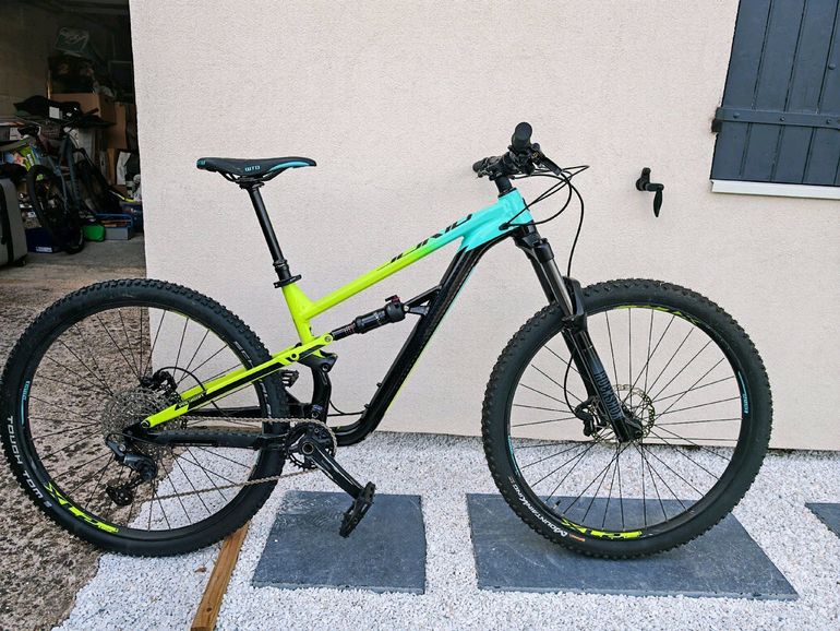 Used Polygon SISKIU T7 2023 2023 Mountainbike, Blue, 27.5, 29 — image 2 of 4