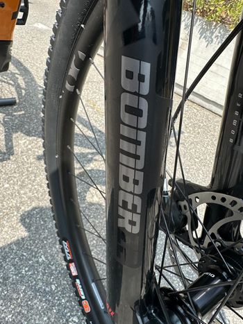 Orbea URRUN 30 2023 2023 Mountainbike usato, Arancione — immagine 5 di 8