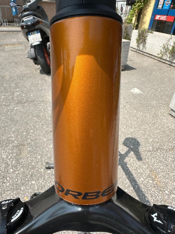 Orbea URRUN 30 2023 2023 Mountainbike usato, Arancione — immagine 8 di 8