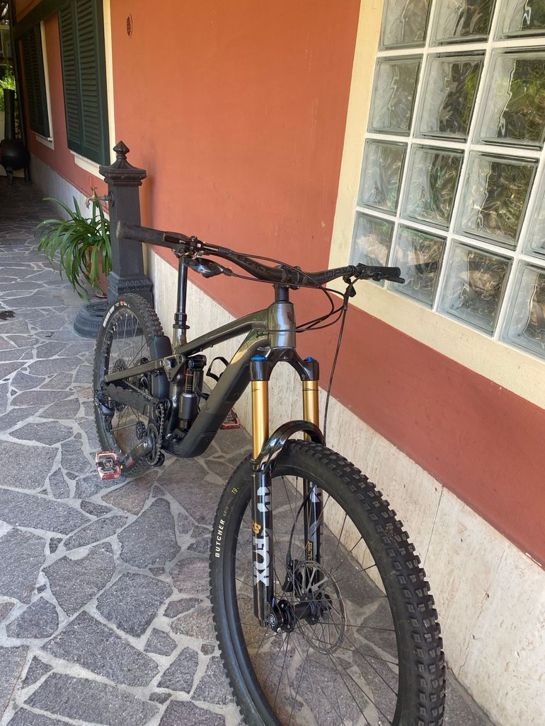 Brugt Trek Slash 8 Gen 6 2025 2025 Mountainbike — billede 5 af 5